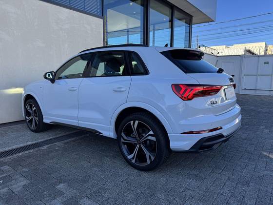 AUDI Q3 2.0 40 TFSI GASOLINA PERFORMANCE QUATTRO TIPTRONIC AUDI Q3 2.0 40 TFSI GASOLINA PERFORMANCE QUATTRO TIPTRONIC